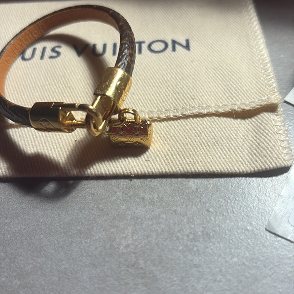 COPY - Loui Vuitton Speedy Charm bracelet - Picture 6 of 6